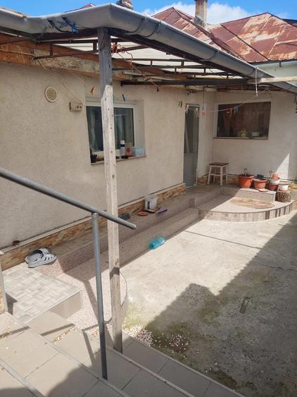 Casă cu Teren 267 Mp în Central