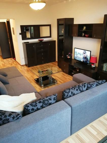 Garsonieră decomandată în Răcădău