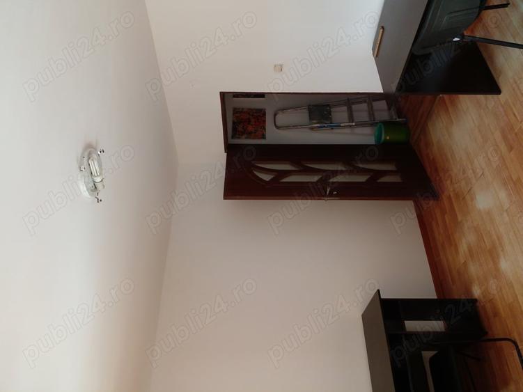 Apartament cu 3 camere în Dărmănești