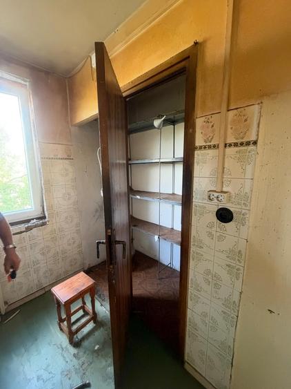 Apartament cu 3 camere în Militari
