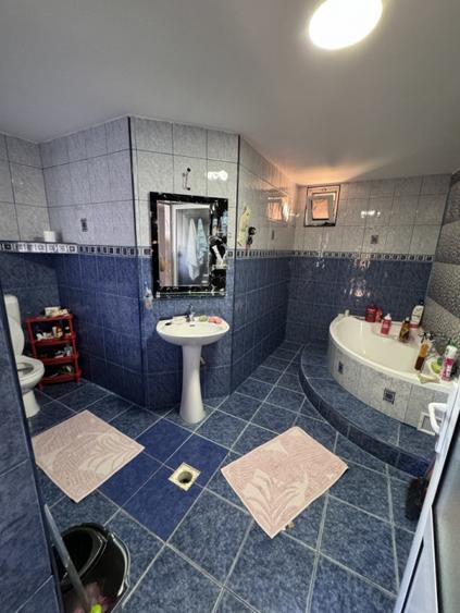 Casă individuală cu 3 camere cu Canalizare în Poștei - Bucov