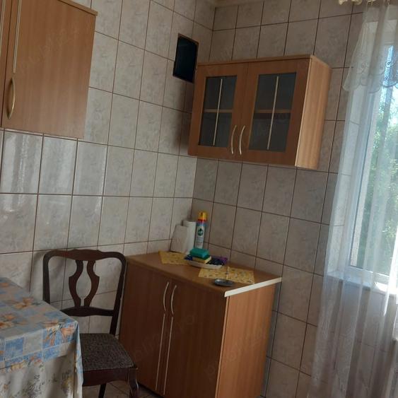 Apartament cu 2 camere decomandat în Ceair