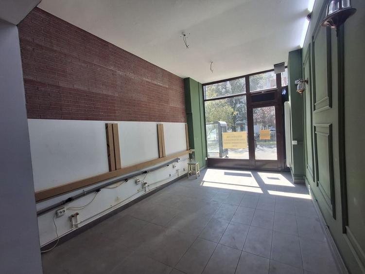 Spațiu comercial, de 35 mp, în 1 Mai
