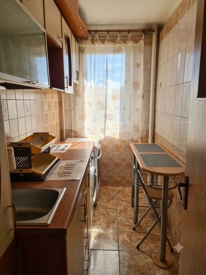 Apartament cu 2 camere decomandat în Drumul Taberei