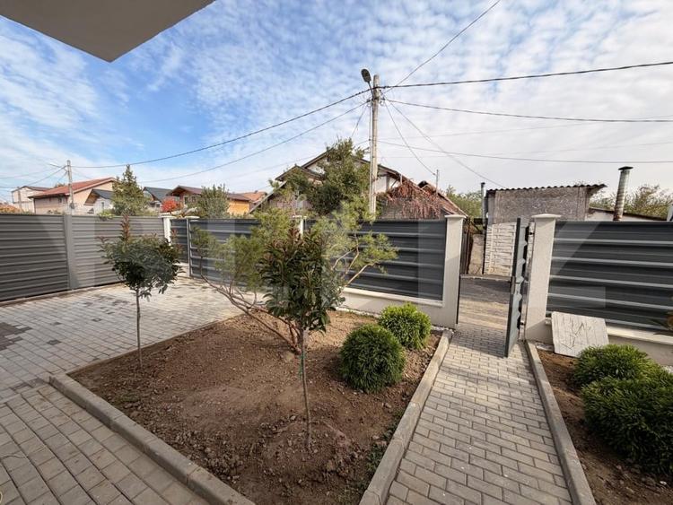 Casă cu 4 camere cu Canalizare în Calea Severinului