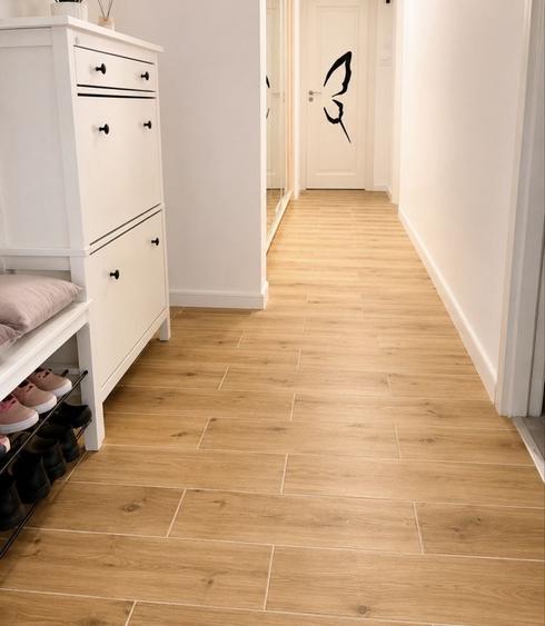 Apartament cu 3 camere decomandat în Băneasa