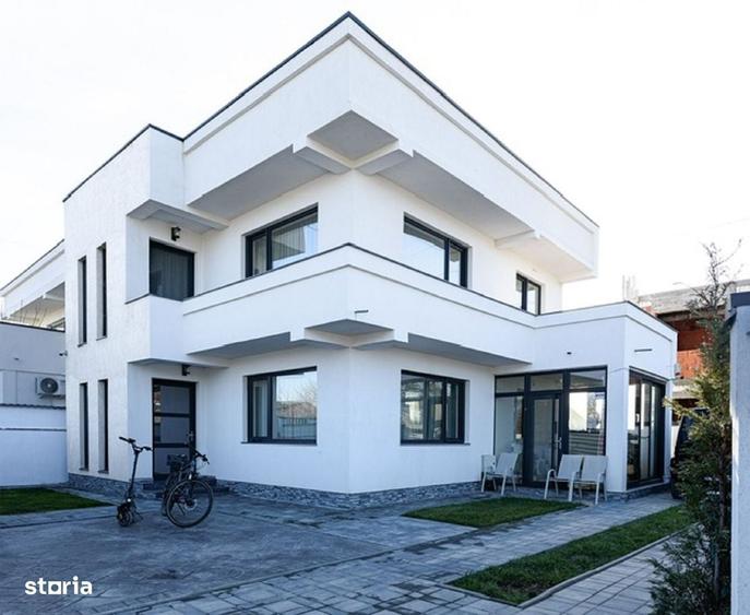 Casă cu 4 camere cu Teren 320 Mp în Central