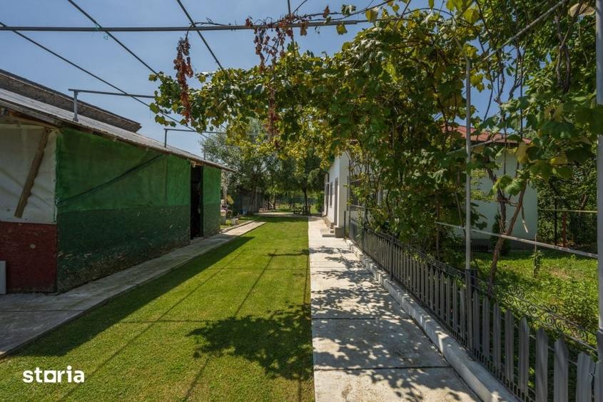 RACARI - DAMBOVITA, CASA PE PARTER 85 MP, LOT 2200 MP! - 36