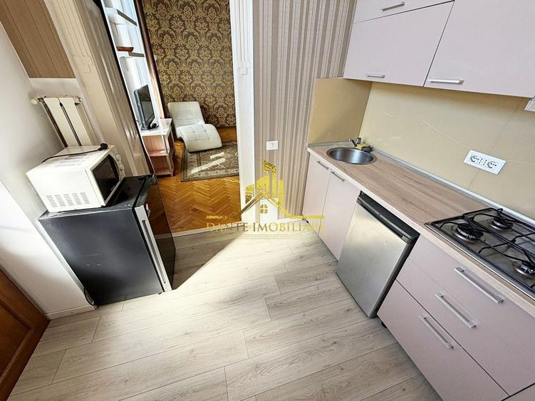 Apartament cu 2 camere decomandat, mobilat în Central