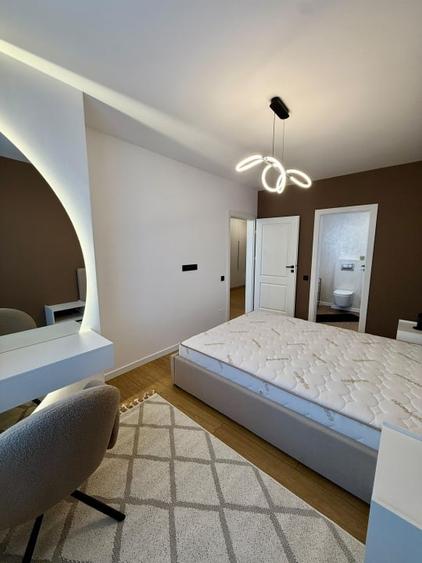 apartament cu 2 camere,2 bai,balcon,parcare,etaj intermediar,zona Parc Poligon - 6