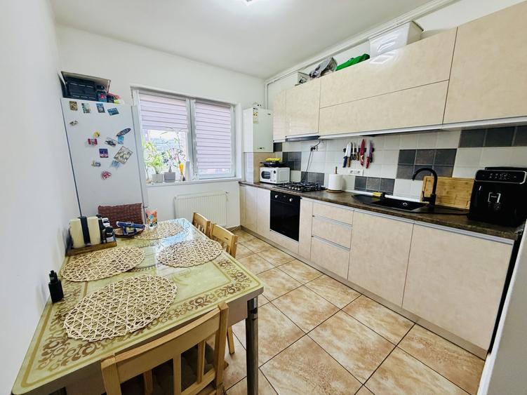 Apartament cu 2 camere decomandat, mobilat în Chiajna
