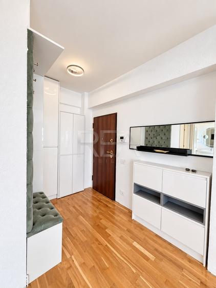 Apartament cu 3 camere decomandat, mobilat în Aviației