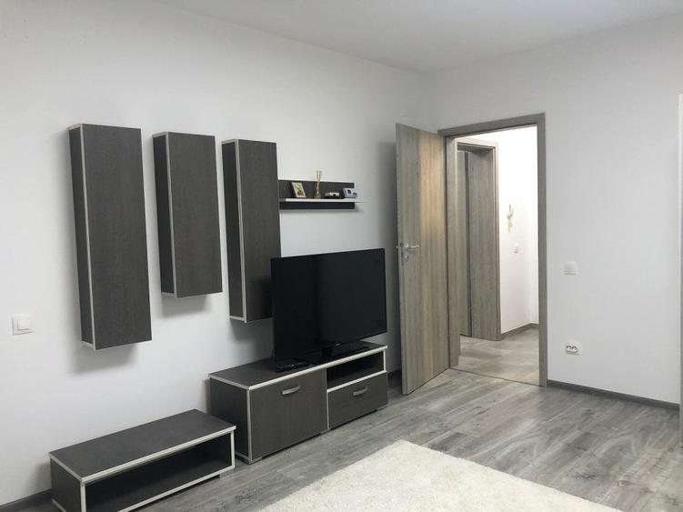 Ofer inchiriere garsoniera fond nou, Gavana , moderna, 300 euro - 4
