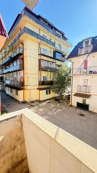 Apartament cu 2 camere decomandat în Valea Borcutului