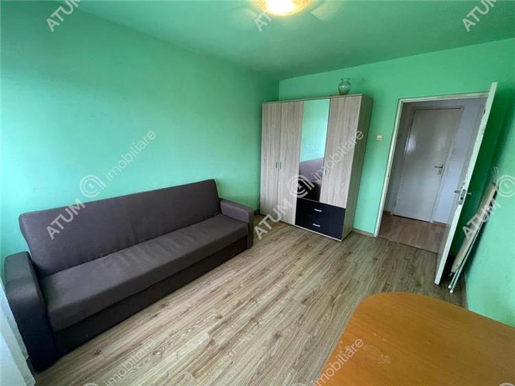 Apartament cu 2 camere decomandat, mobilat în Mihai Viteazul