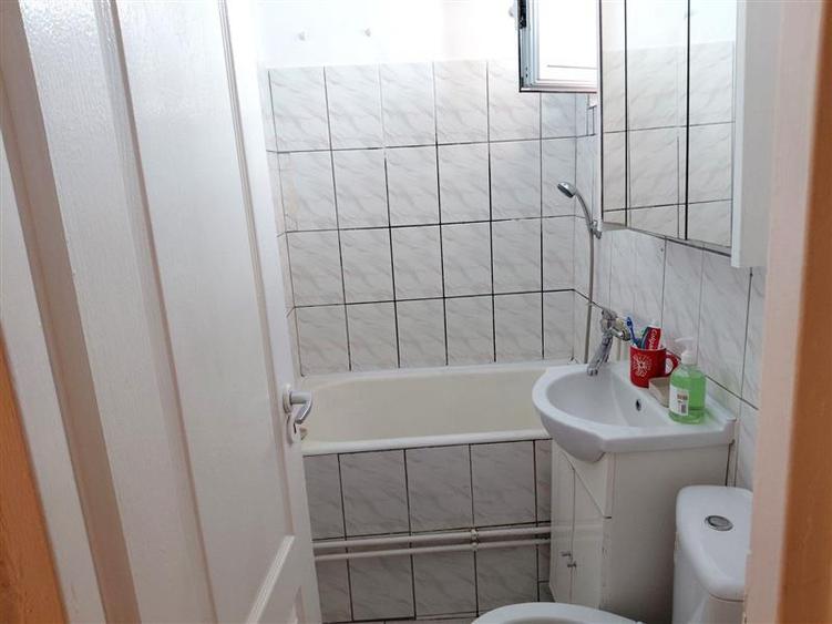 Apartament cu 2 camere semidecomandat, mobilat în Săsar