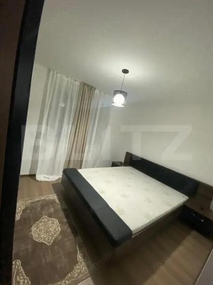 Apartament cu 3 camere decomandat în Centura