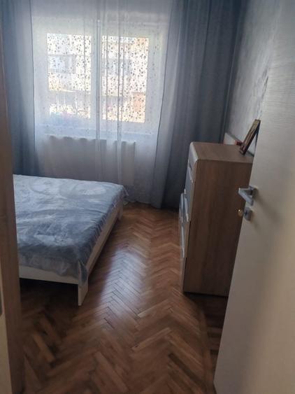 Apartament cu 2 camere semidecomandat în Micro 9