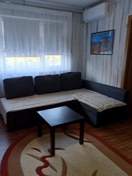 Apartament cu 2 camere nedecomandat în Central