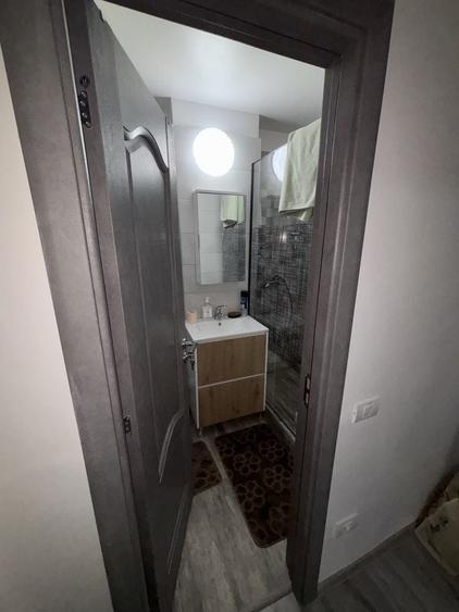 Apartament cu 2 camere semidecomandat în Liviu Rebreanu