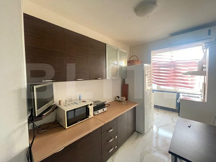 Apartament cu 2 camere decomandat, mobilat în Brazda lui Novac
