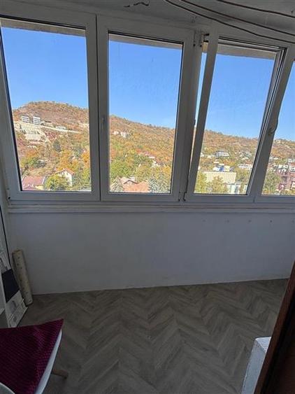 Apartament cu 3 camere circular, mobilat în Grigorescu