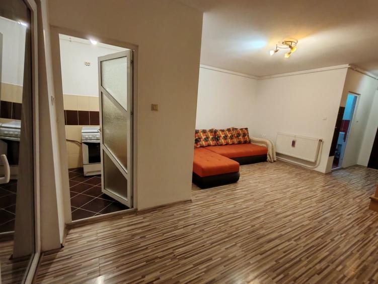 Apartament cu 2 camere decomandat în Sângeorgiu de Mureș