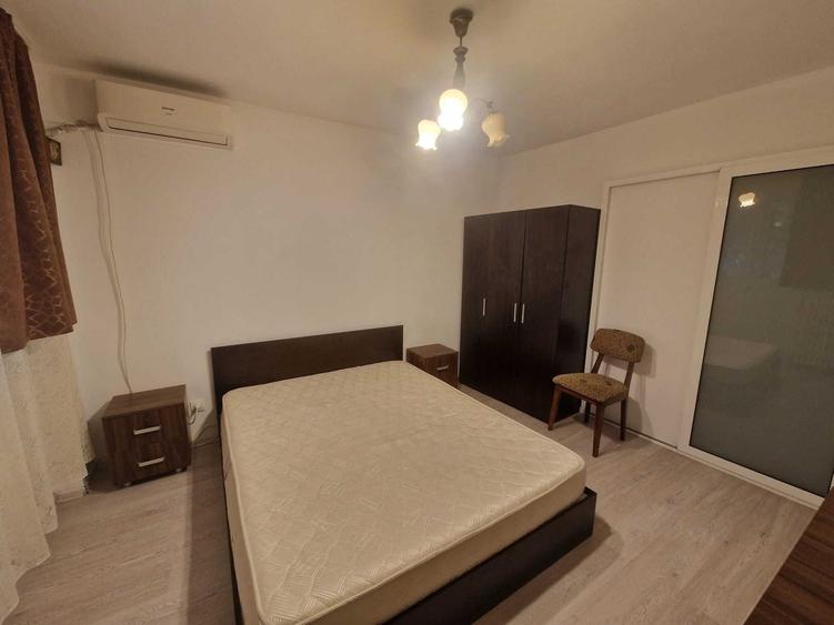 Apartament cu 2 camere semidecomandat în Vatra Luminoasă