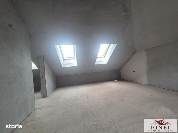 Casă cu 3 camere în Poiana Ampoiului