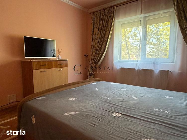 Apartament cu 3 camere decomandat în Decebal