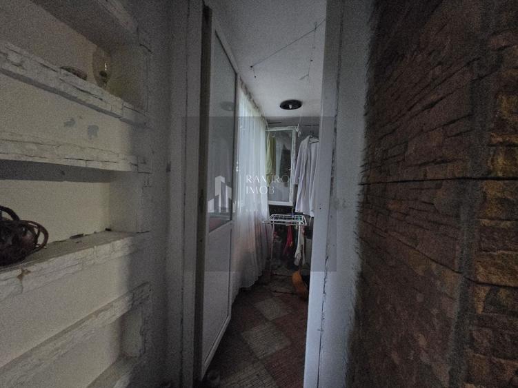 Apartament cu 2 camere decomandat, mobilat în Brâncoveanu