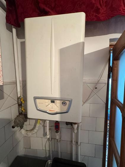Apartament cu 2 camere decomandat în Călărași