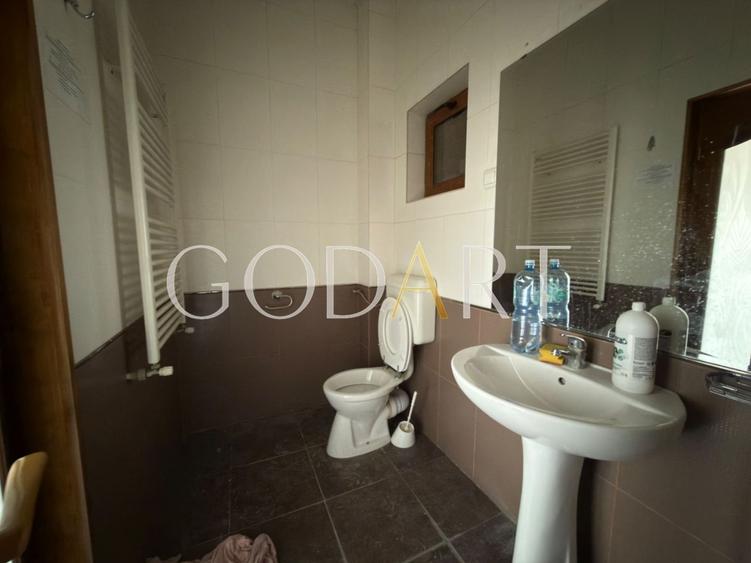 Apartament cu 3 camere decomandat în Aviatorilor