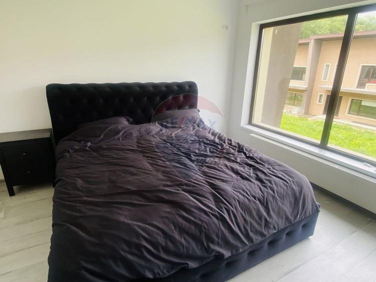 Casă cu 4 camere cu Teren 286 Mp în Snagov