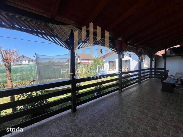 Casă cu 4 camere cu Teren 12 Mp în Săsar