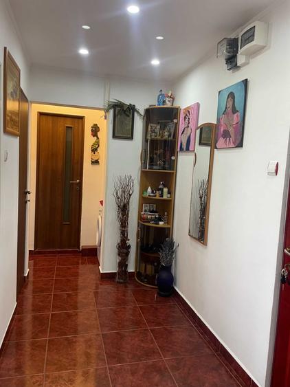 Apartament cu 2 camere decomandat în Sebastian