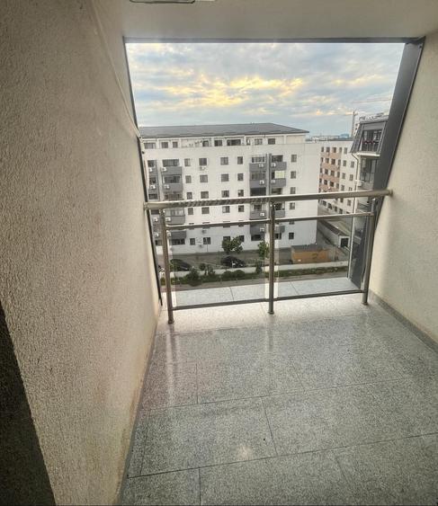 Garsonieră decomandată în Exterior Vest
