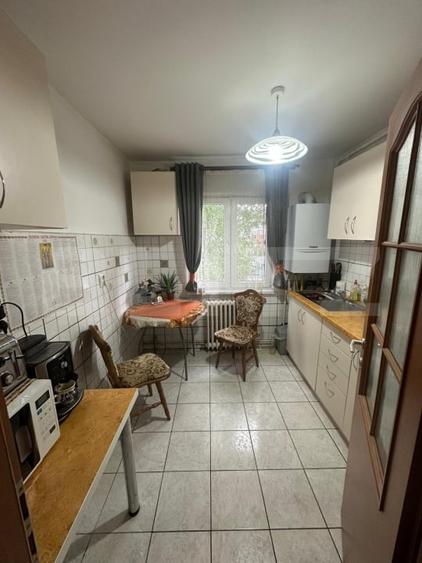 Apartament cu 3 camere semidecomandat, mobilat în Mănăștur