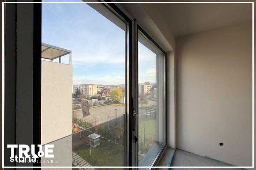 Apartament cu 3 camere în Între Lacuri