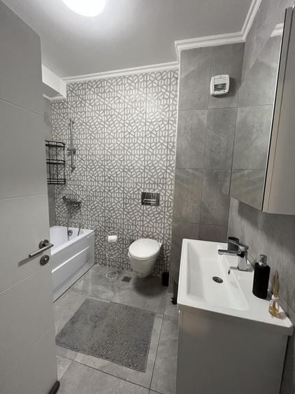 Apartament cu 2 camere decomandat în Brătianu