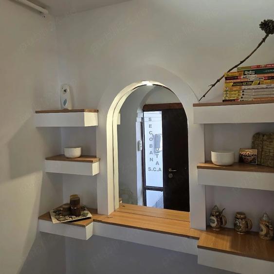 Apartament cu 2 camere nedecomandat în Central