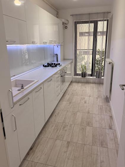 Apartament cu 2 camere decomandat în Chiajna