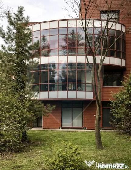 Spațiu comercial, de 1,446 mp, în Ștefan cel Mare