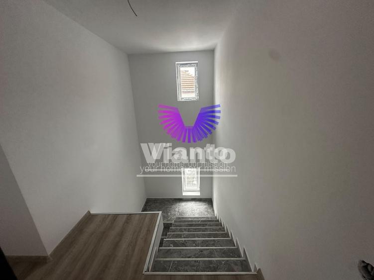 Duplex cu 5 camere cu Canalizare în Exterior Vest