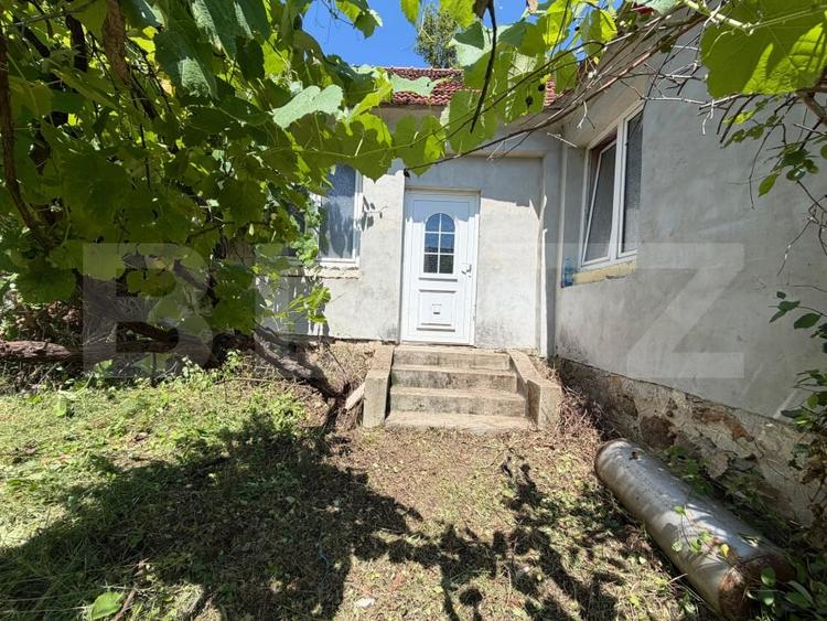 Casă individuală cu 3 camere cu Canalizare în Cigmău