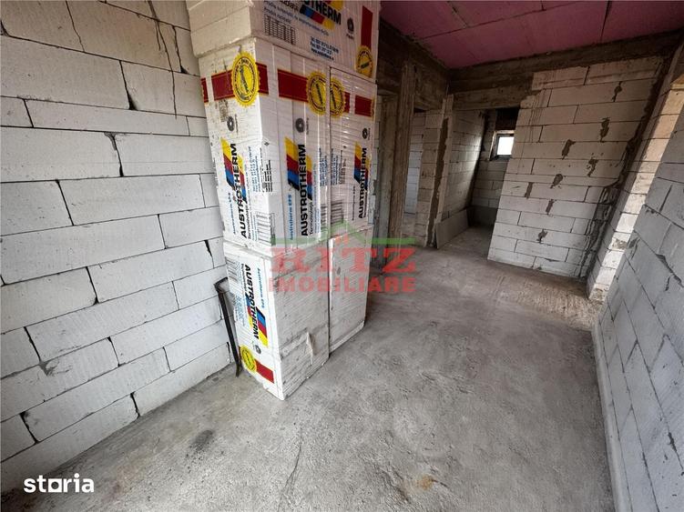Casă cu 3 camere cu Teren 700 Mp în Central
