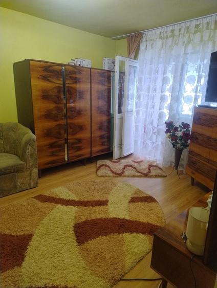 Vand apartament 2 camere - 1