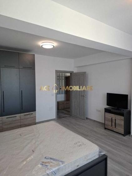 Apartament cu 3 camere decomandat, mobilat în Brâncoveanu