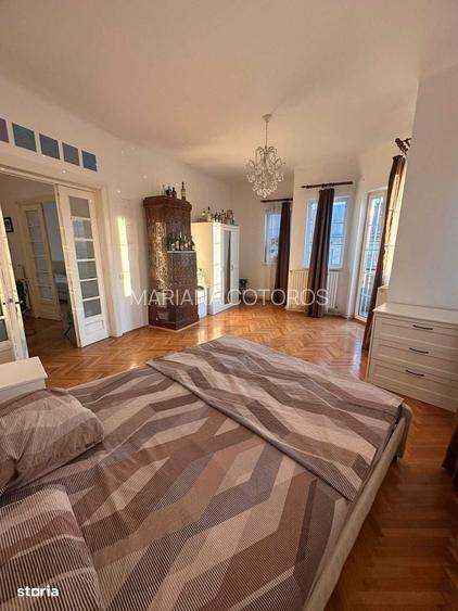Peninsula 3 camere 84 mp pret 160.000 euro