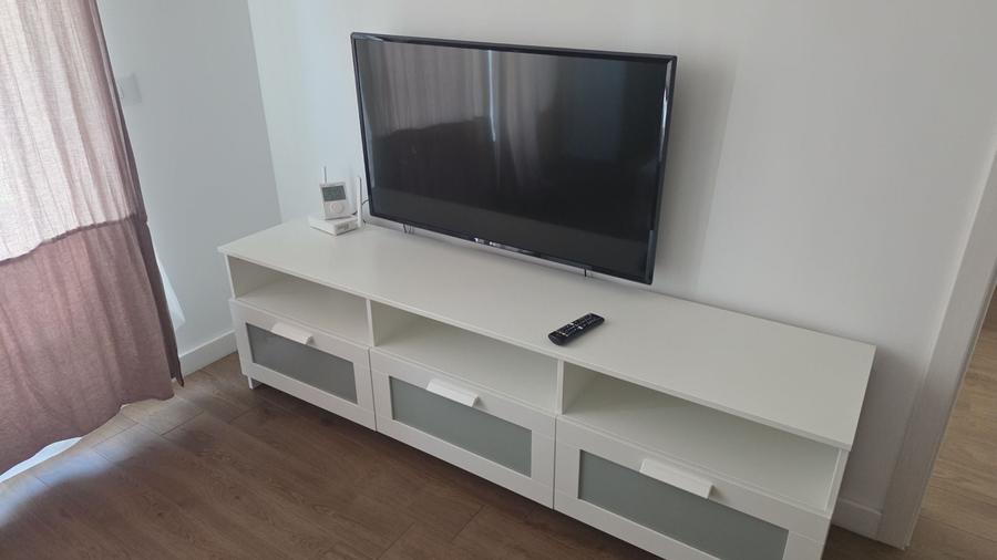 Apartament cu 2 camere semidecomandat în Dobroești